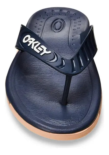 Chinelo Oakley Mod Crowd