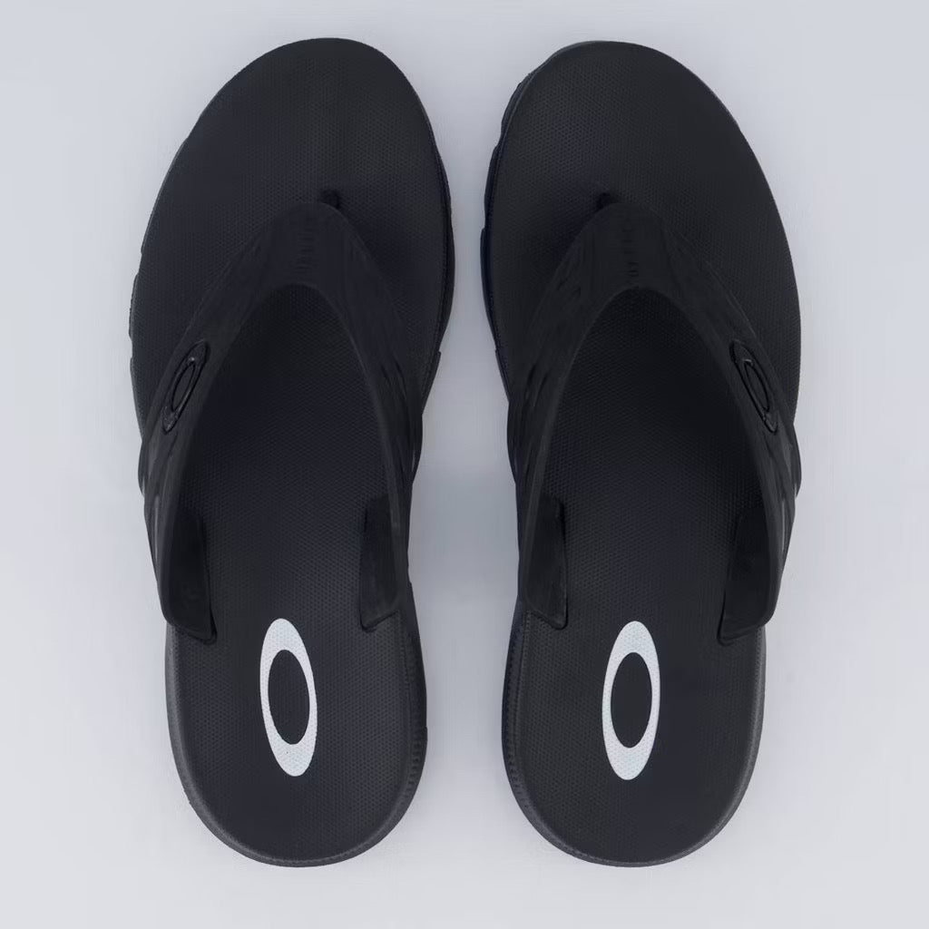 Chinelo Oakley Raptor