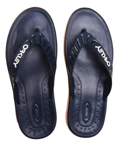 Chinelo Oakley Mod Crowd