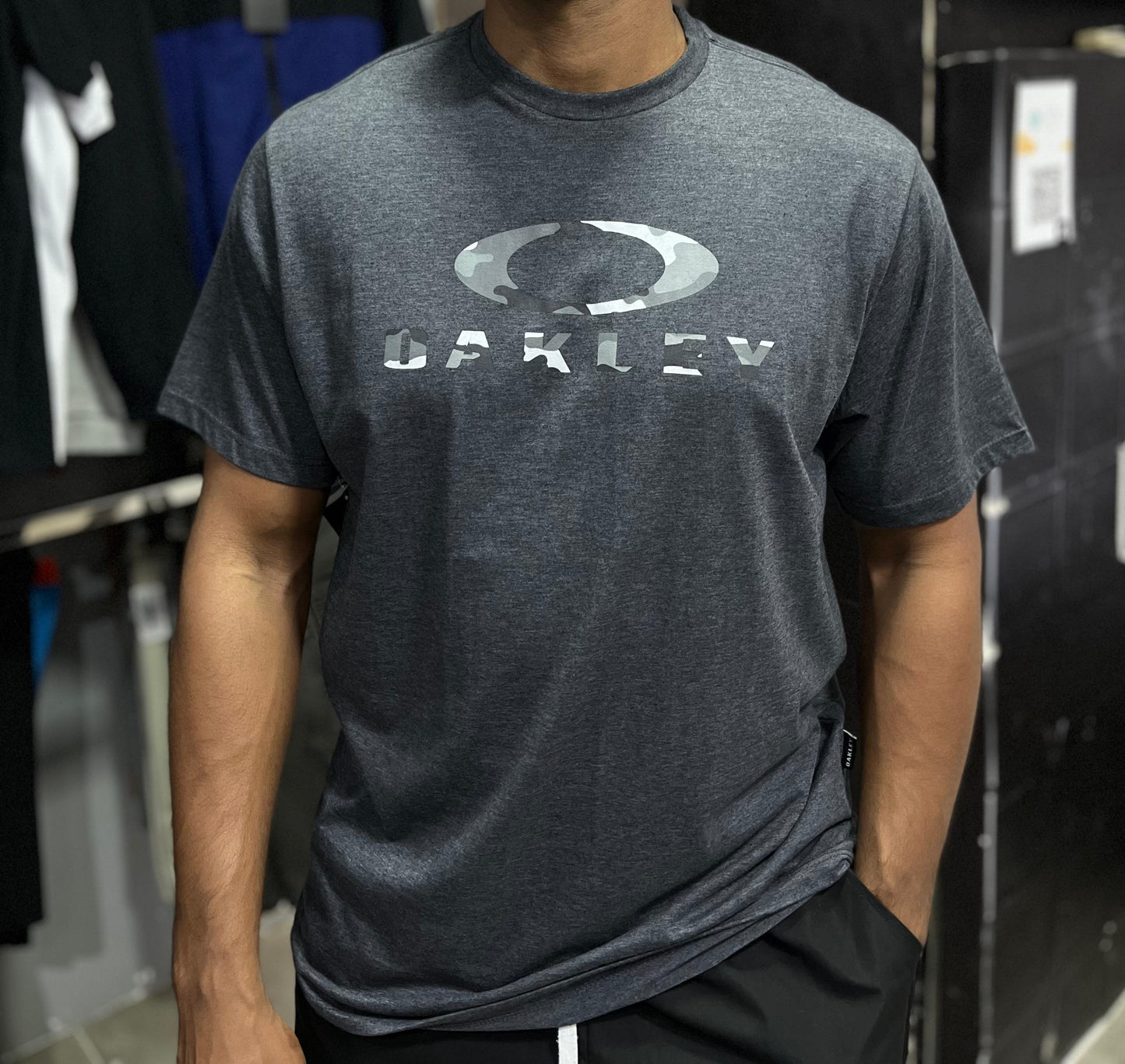 Camiseta Oakley camo