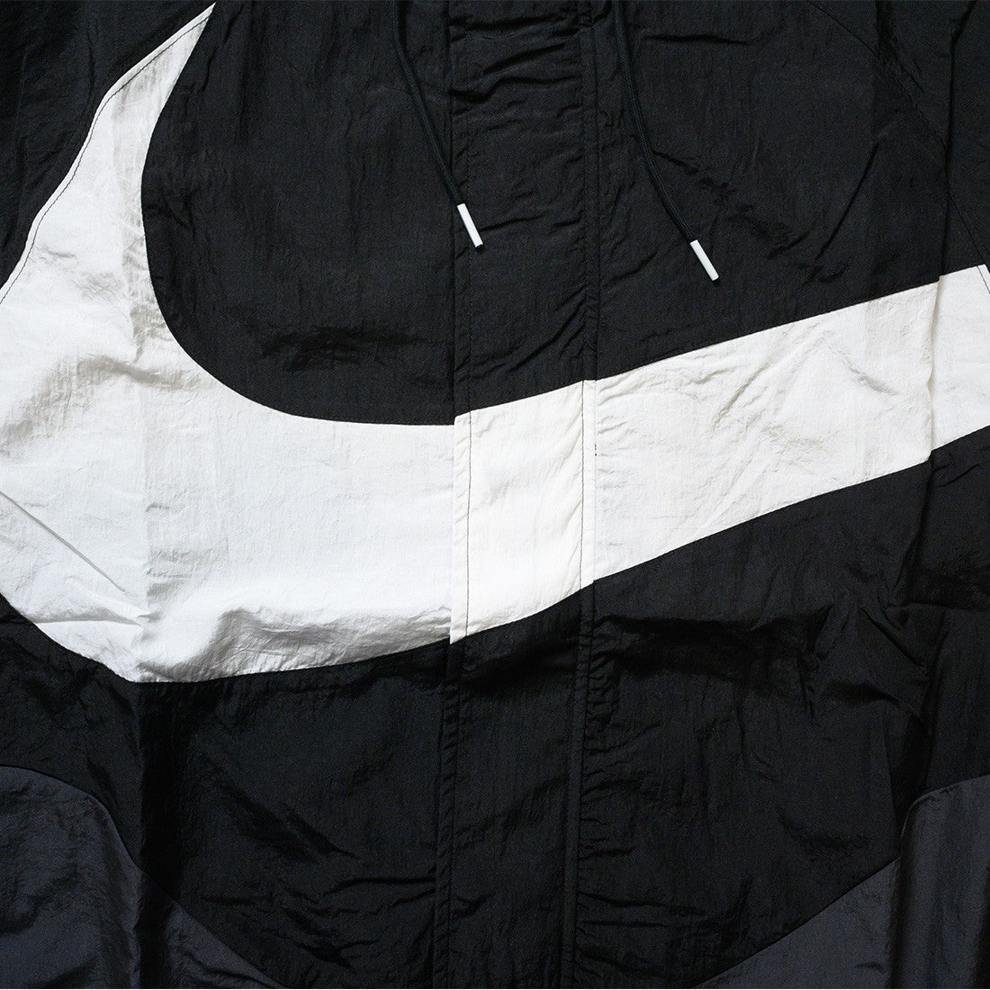 Casaco Nike Swoosh